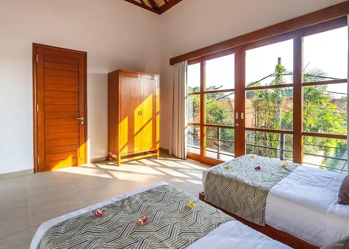 Bright Modern In Perfect Walkable Location サヌール
